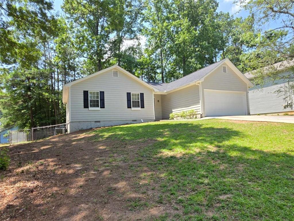 232 Hampton Drive Property Photo 3