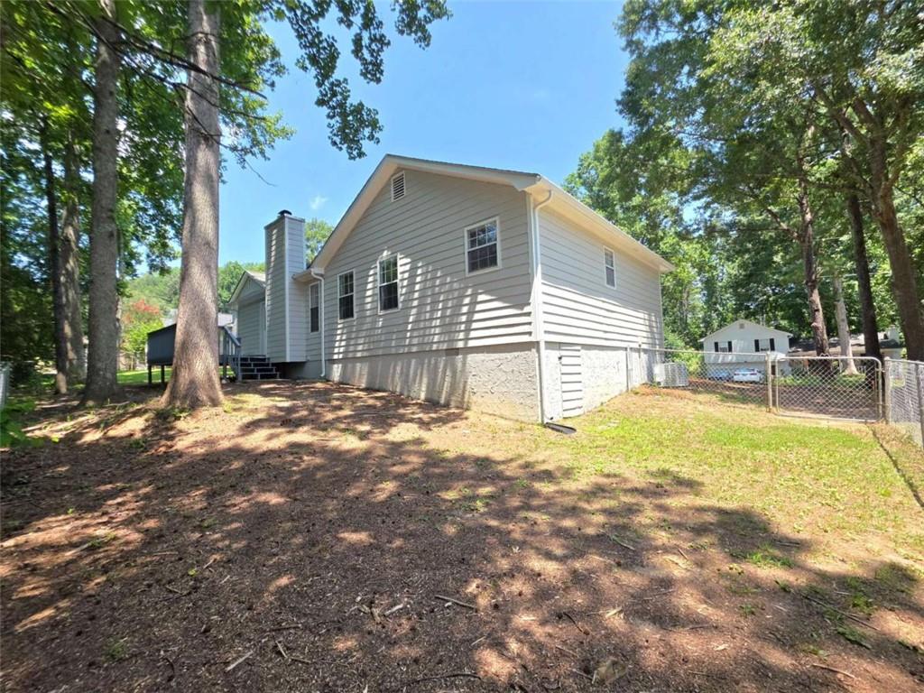 232 Hampton Drive Property Photo 7