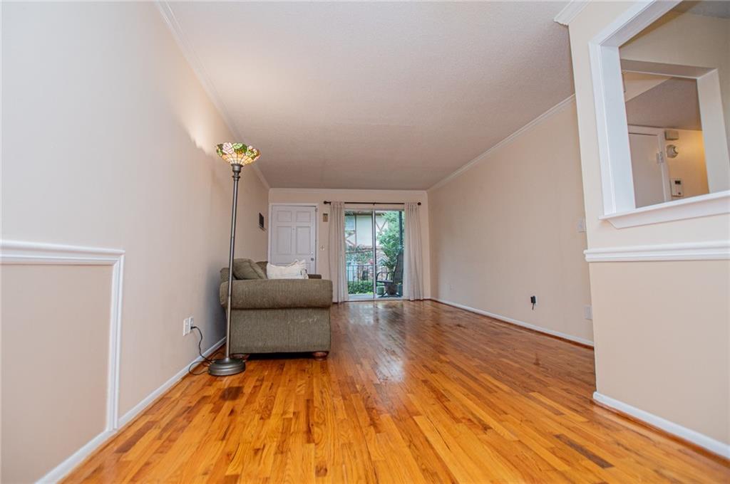 1181 Church Street Unit E Property Photo 15