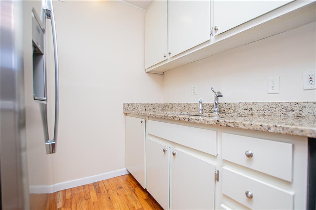 1181 Church Street Unit E Property Photo 22