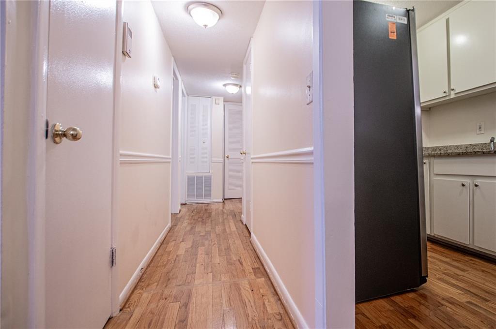 1181 Church Street Unit E Property Photo 24