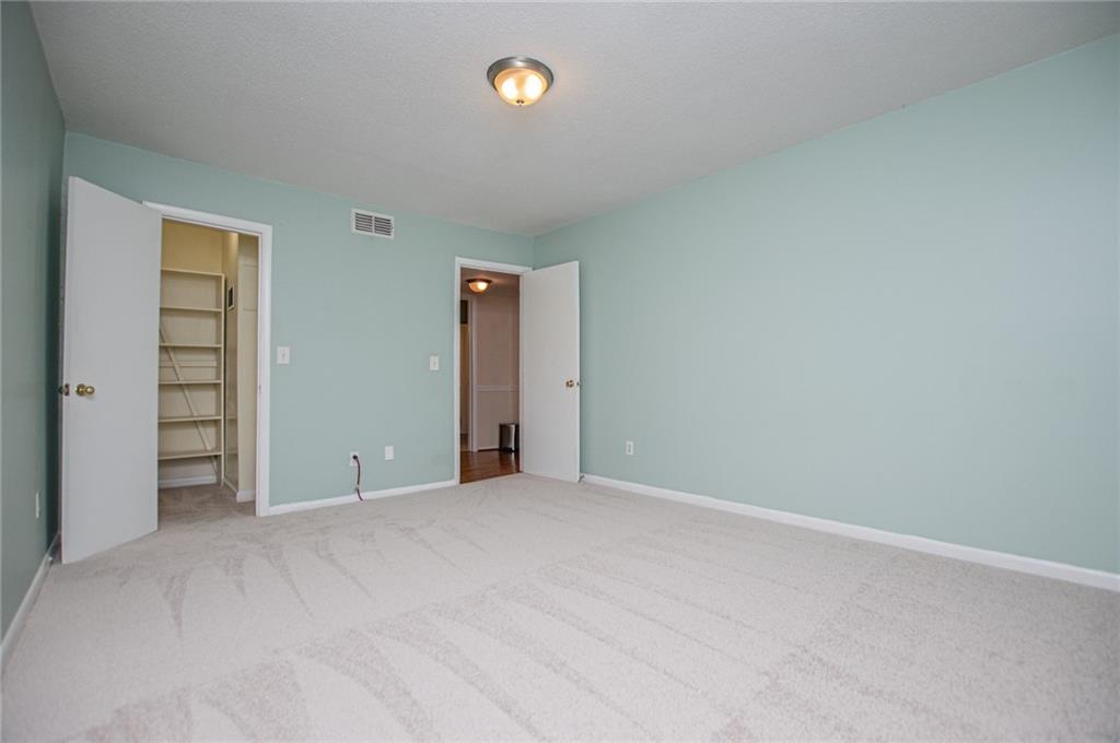 1181 Church Street Unit E Property Photo 27