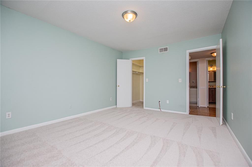 1181 Church Street Unit E Property Photo 28