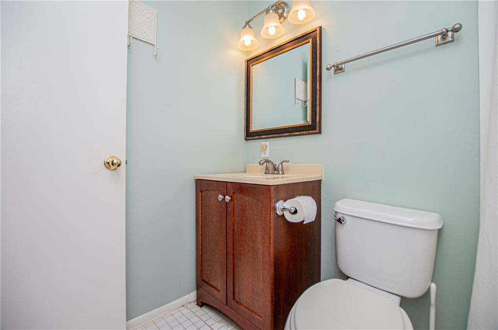 1181 Church Street Unit E Property Photo 29
