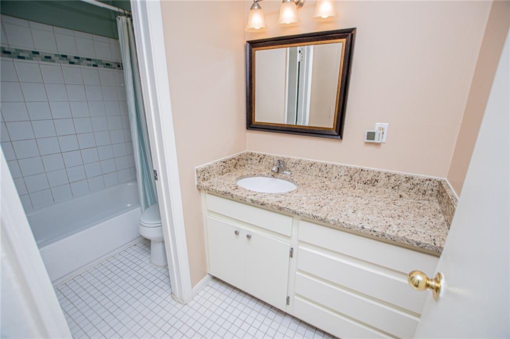 1181 Church Street Unit E Property Photo 38