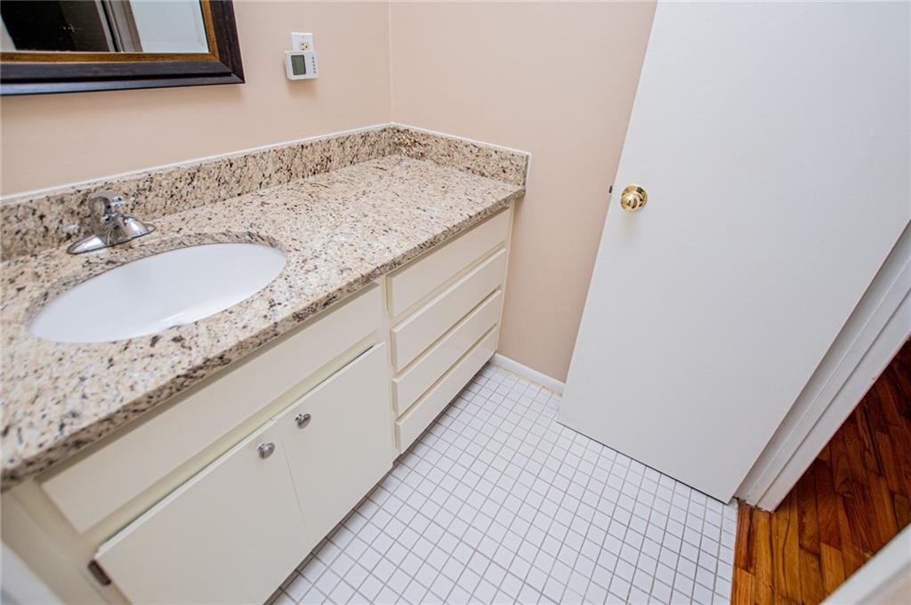 1181 Church Street Unit E Property Photo 39