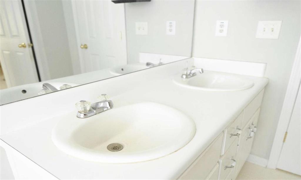 45 Avery Drive Property Photo 15