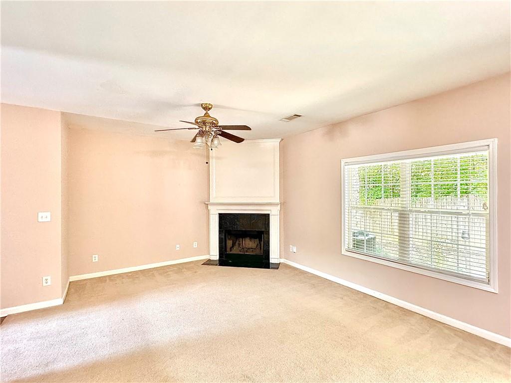 370 Creek Manor Way Property Photo 5