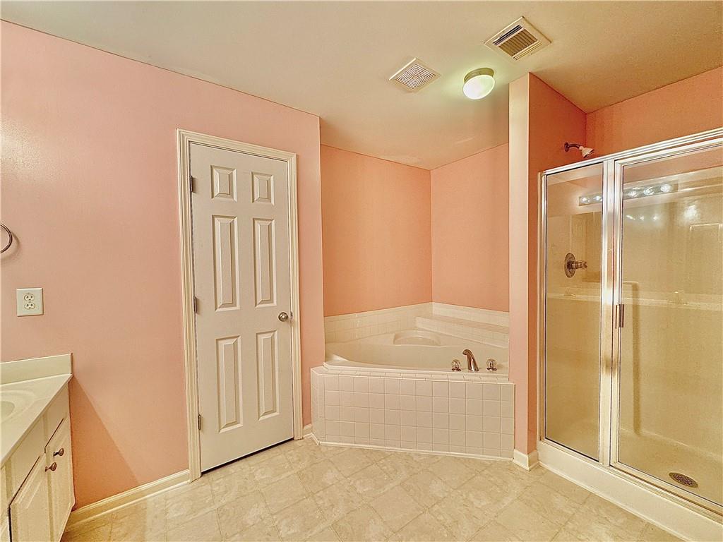 370 Creek Manor Way Property Photo 14
