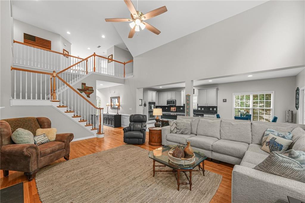 103 Thundering Hills Ridge Property Photo 10
