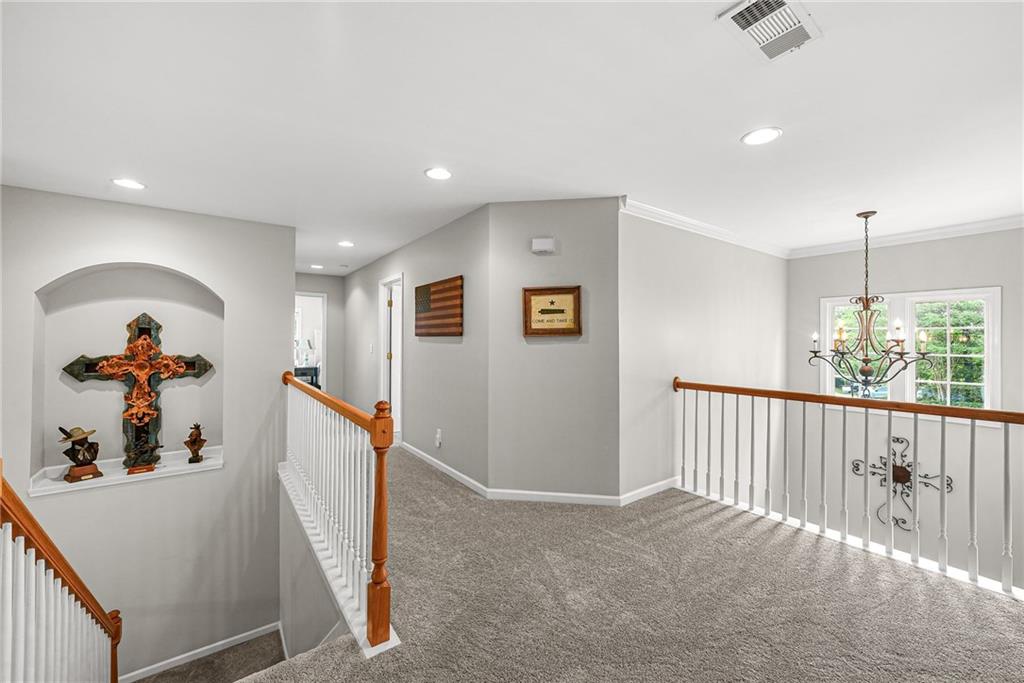 103 Thundering Hills Ridge Property Photo 18