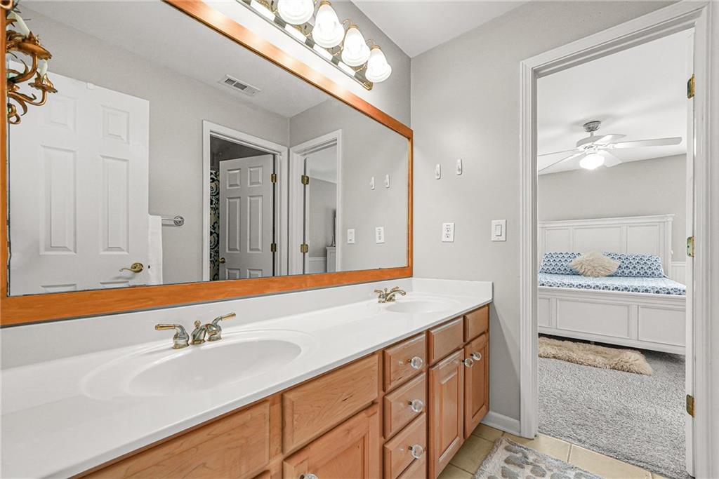 103 Thundering Hills Ridge Property Photo 33