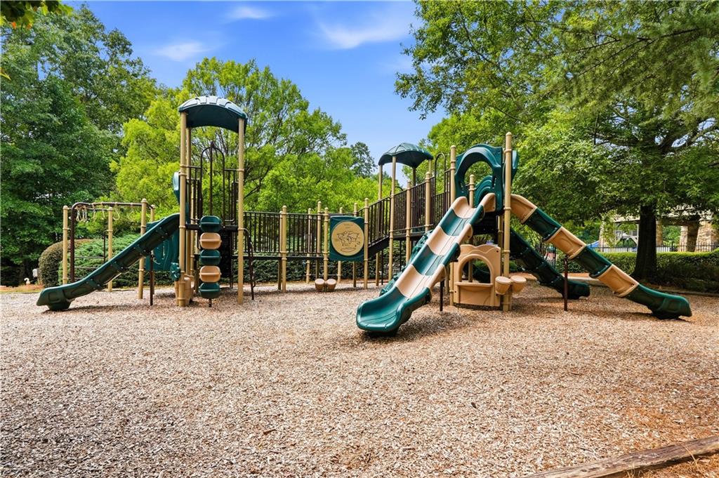 103 Thundering Hills Ridge Property Photo 45