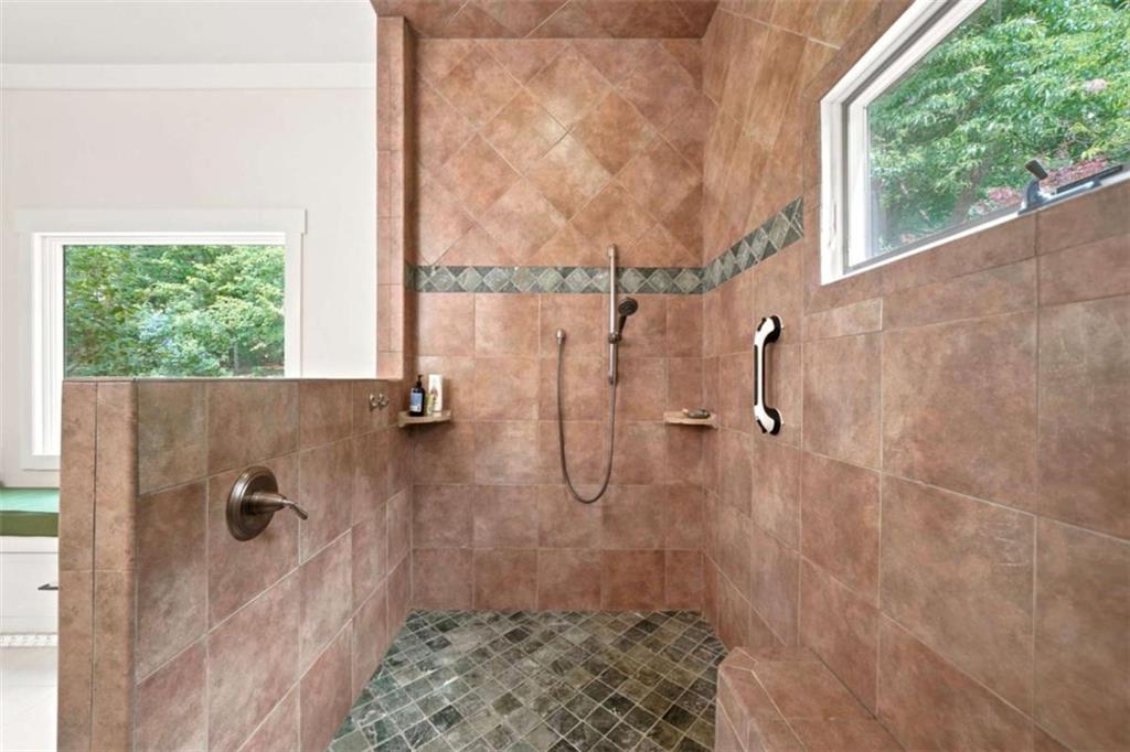714 Clearview Drive Property Photo 21