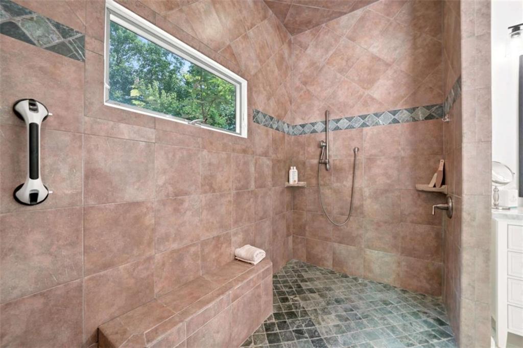 714 Clearview Drive Property Photo 22