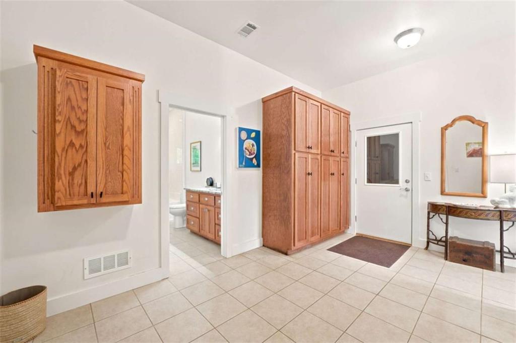 714 Clearview Drive Property Photo 42