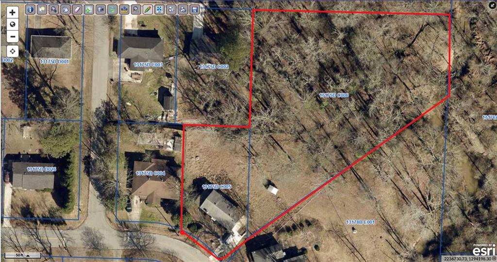 868 King Road Property Photo 1