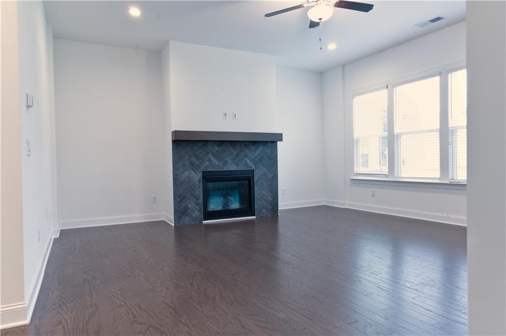 4479 Encore Park Lane Property Photo 6