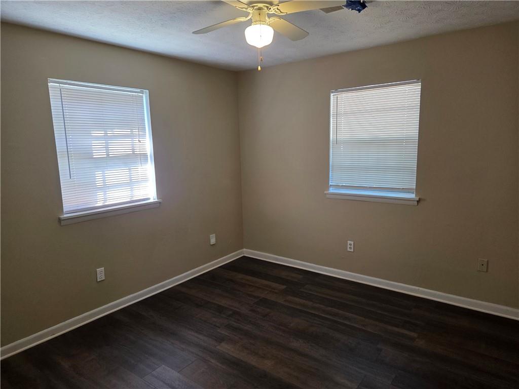 897 A Six Oaks Circle Unit B Property Photo 6