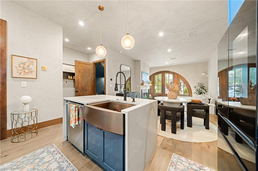 360 Heatherden Avenue Property Photo 14