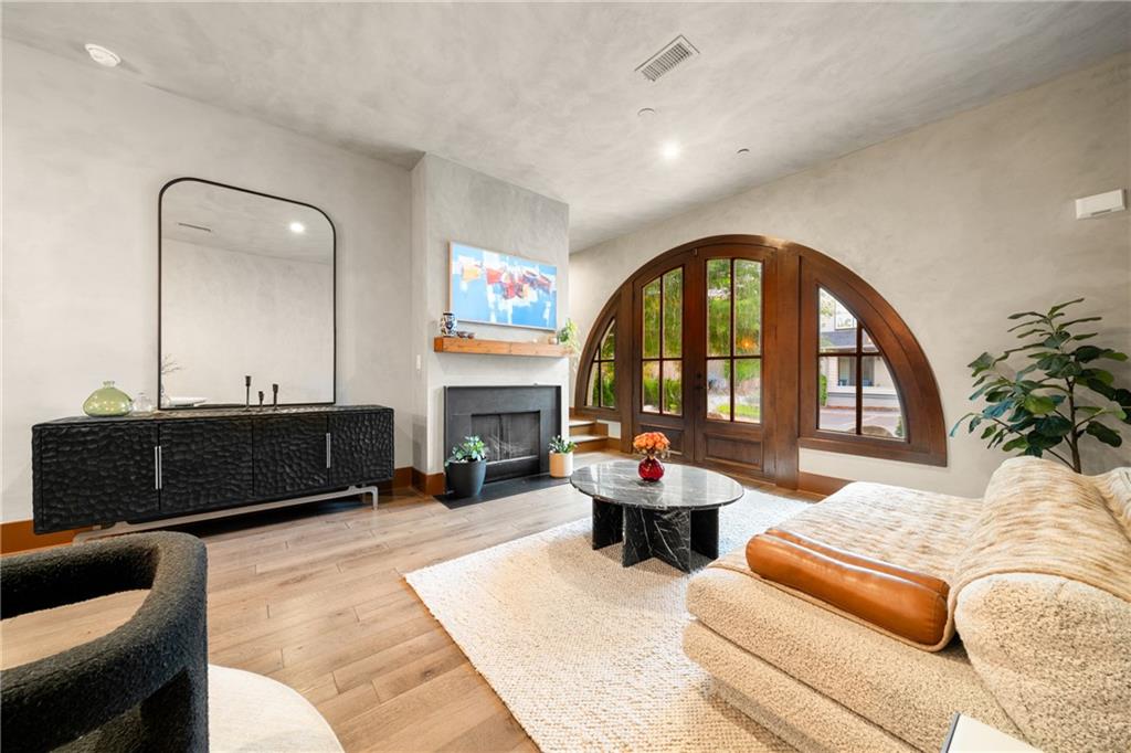 360 Heatherden Avenue Property Photo 16
