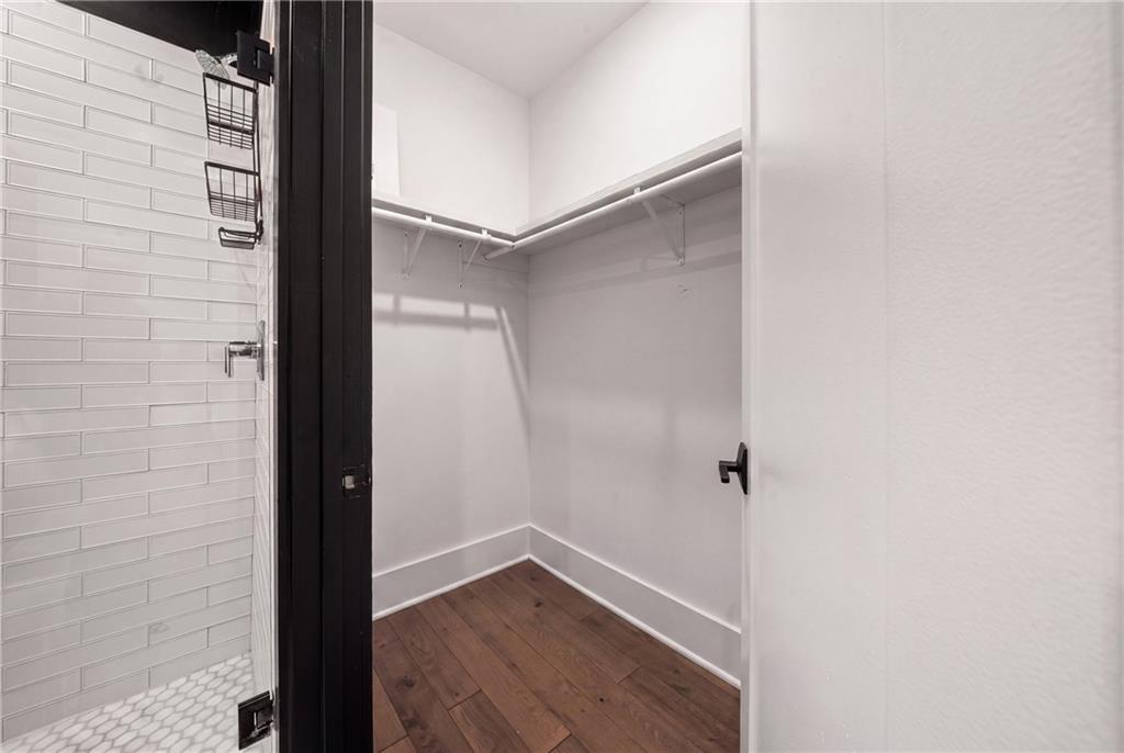 360 Heatherden Avenue Property Photo 27
