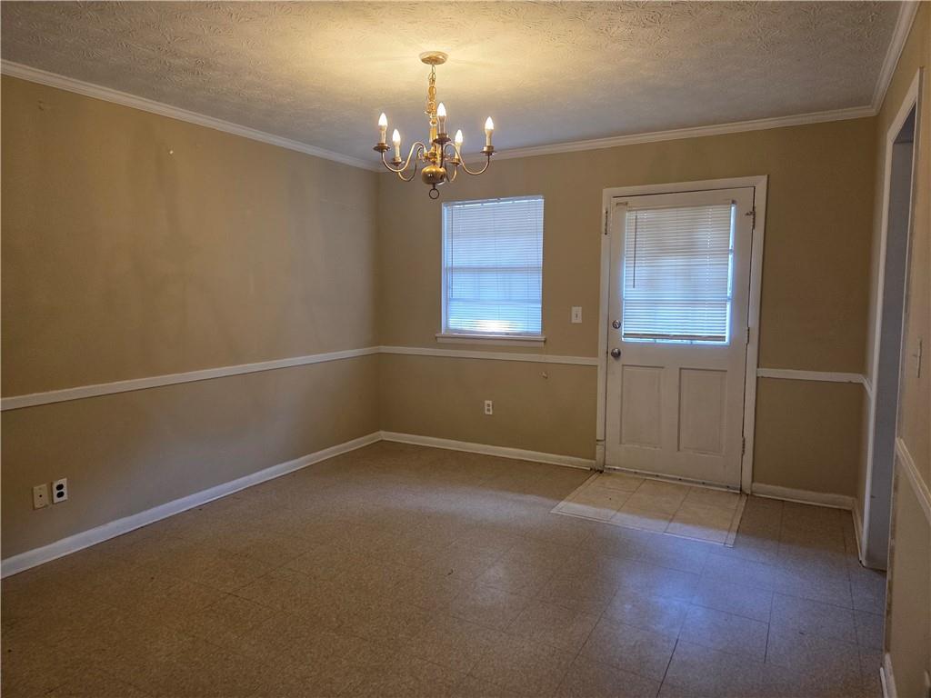 897 A Six Oaks Circle Unit B Property Photo 5