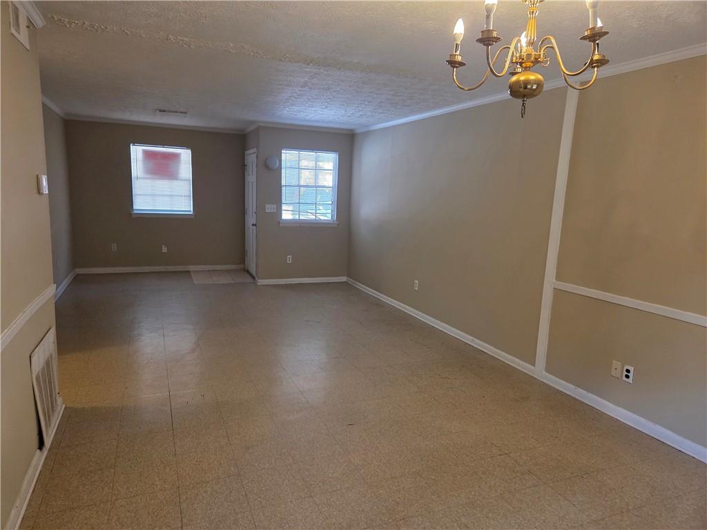 897 A Six Oaks Circle Unit B Property Photo 6