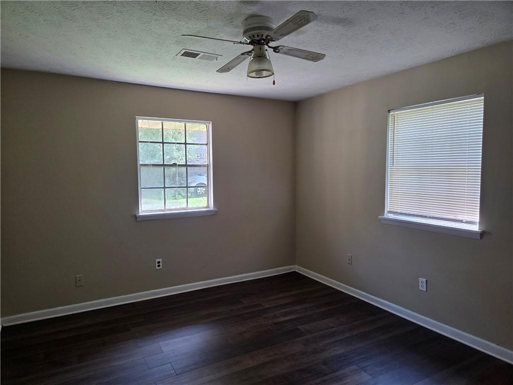 897 A Six Oaks Circle Unit B Property Photo 10