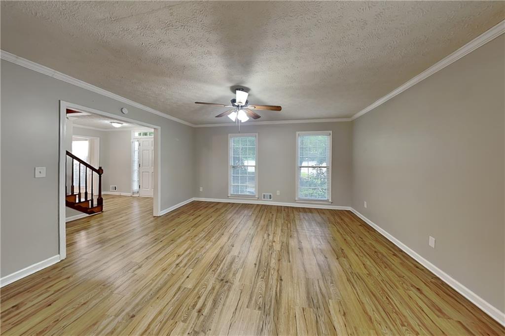 1302 Milstead Trace Ne Property Photo 4