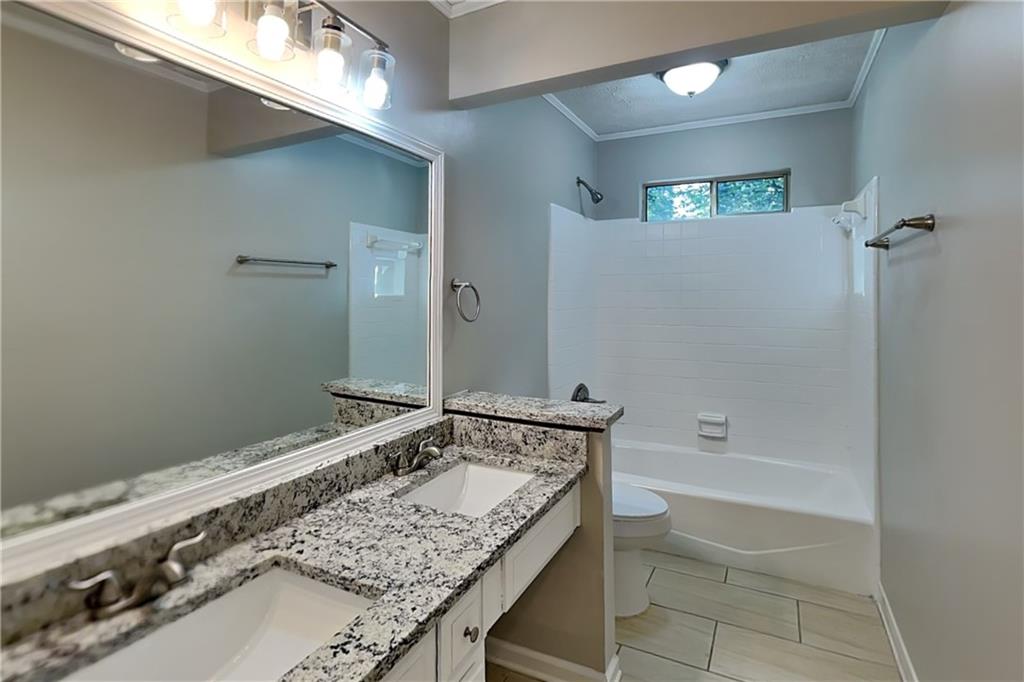 1302 Milstead Trace Ne Property Photo 16