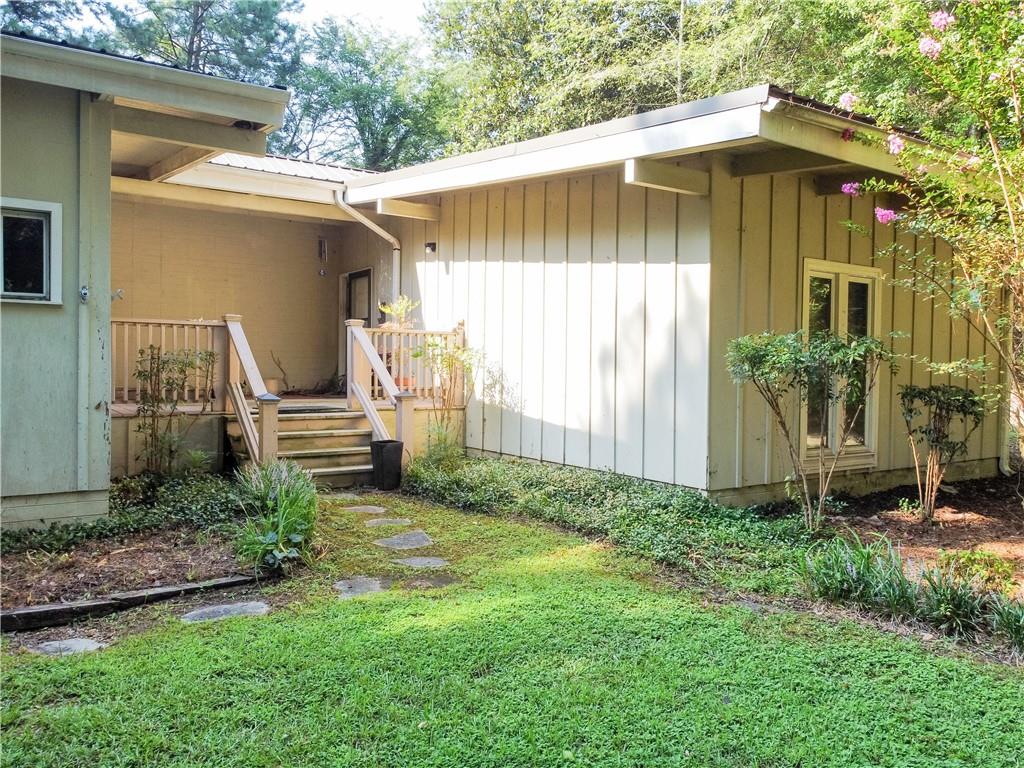 117 Meadow Lane Property Photo 3