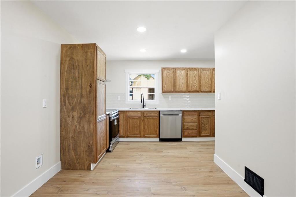 1902 Mural Circle Property Photo 13