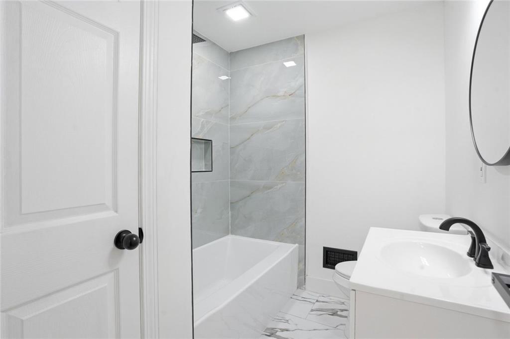 1902 Mural Circle Property Photo 35
