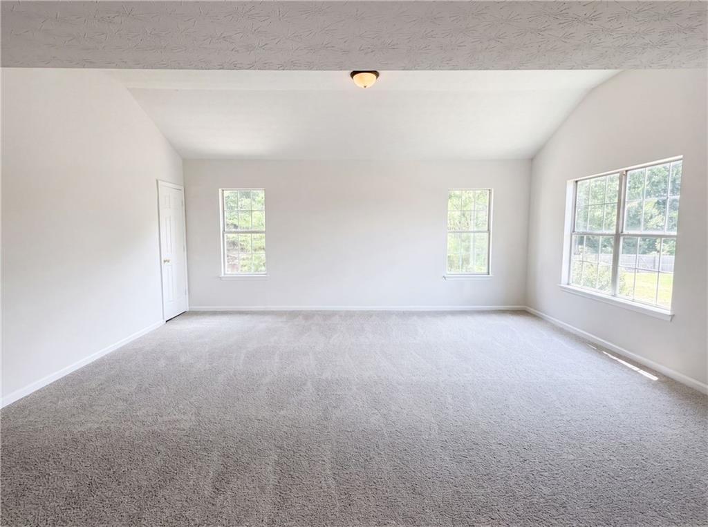 1672 Bennett Drive Property Photo 16