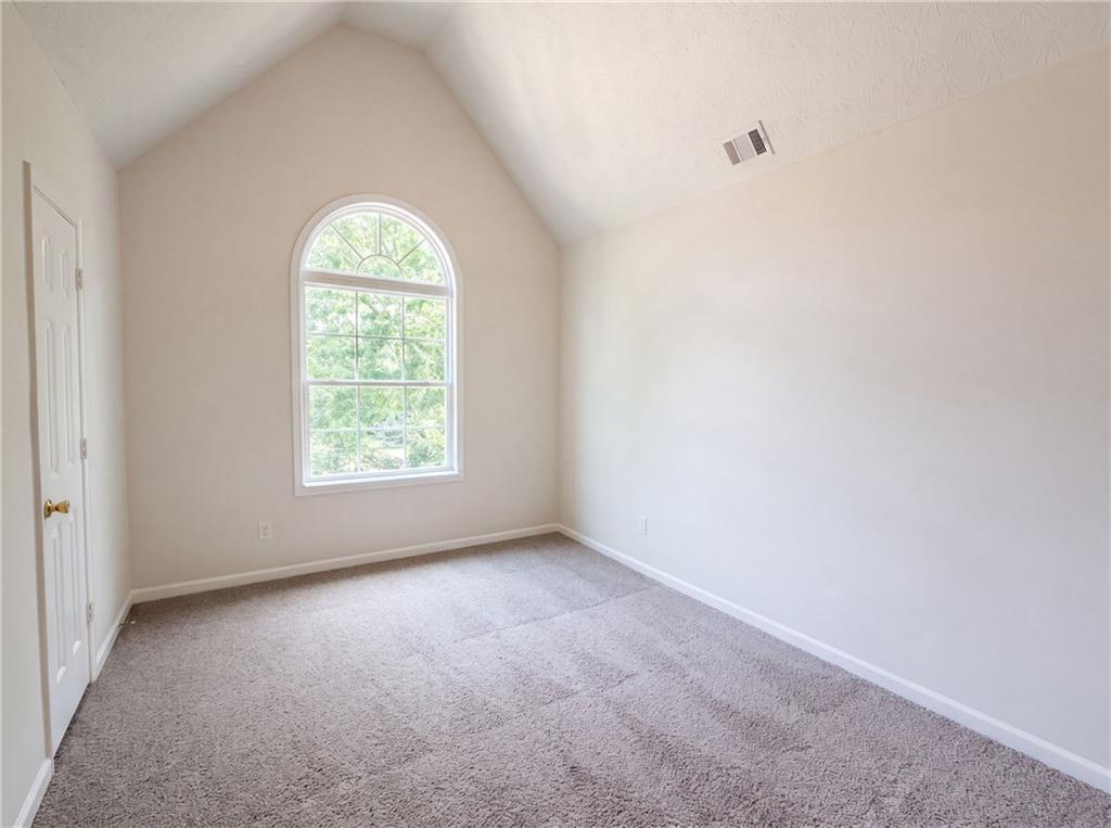 1672 Bennett Drive Property Photo 17