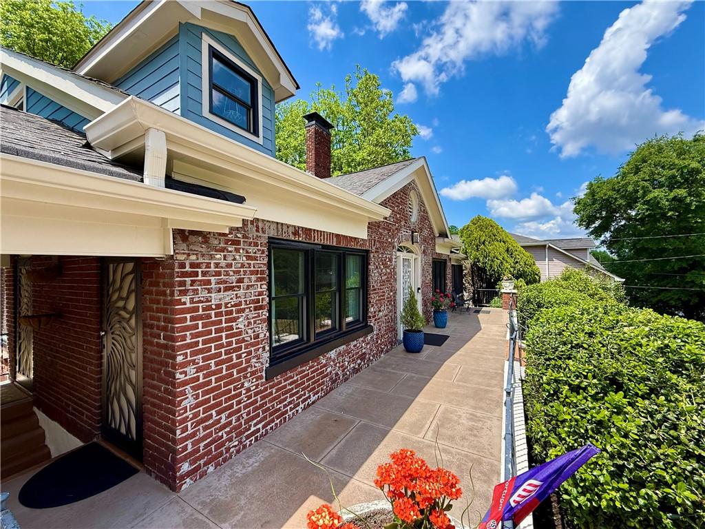 250 Sunset Avenue Nw Property Photo 2