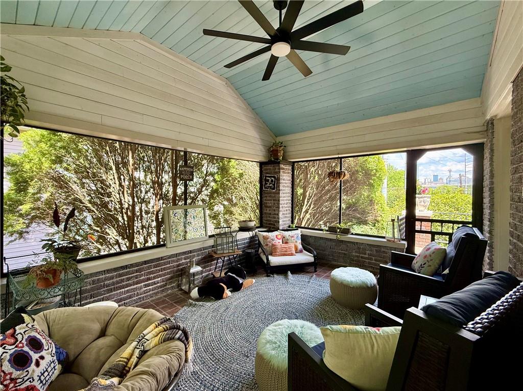 250 Sunset Avenue Nw Property Photo 10