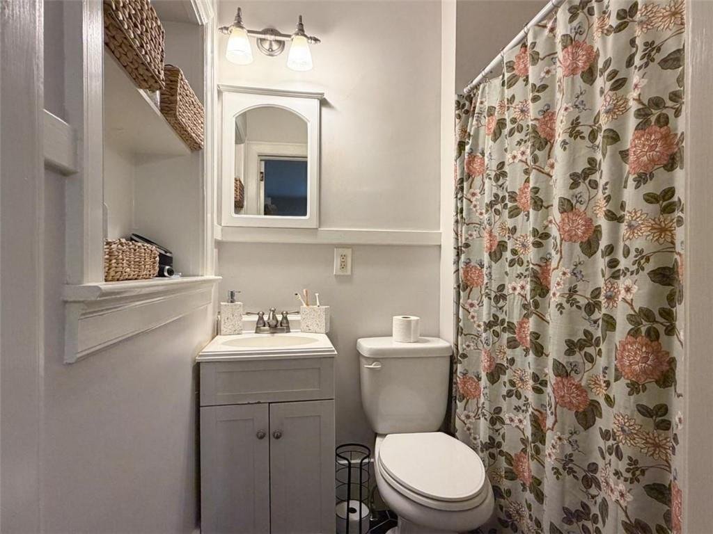 208 Dodd Street Property Photo 11