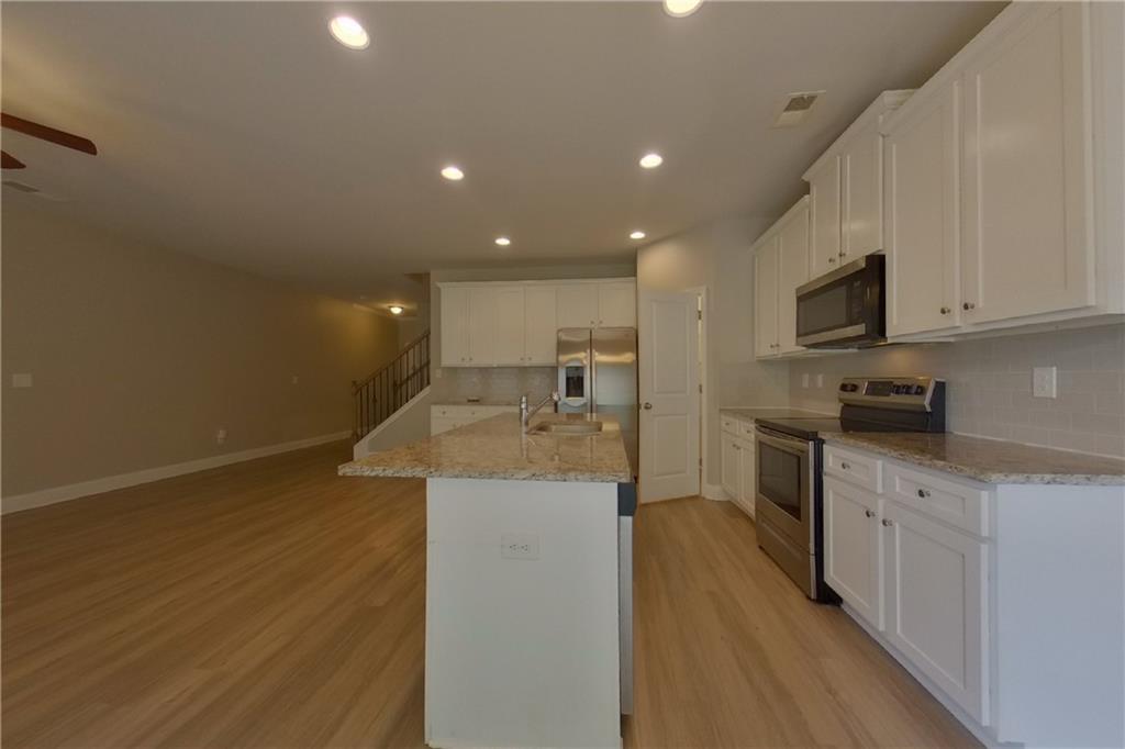 7799690 Property Photo 5