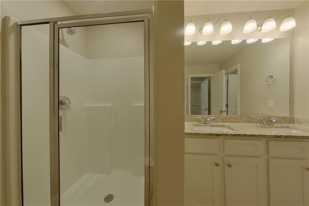 7799690 Property Photo 9