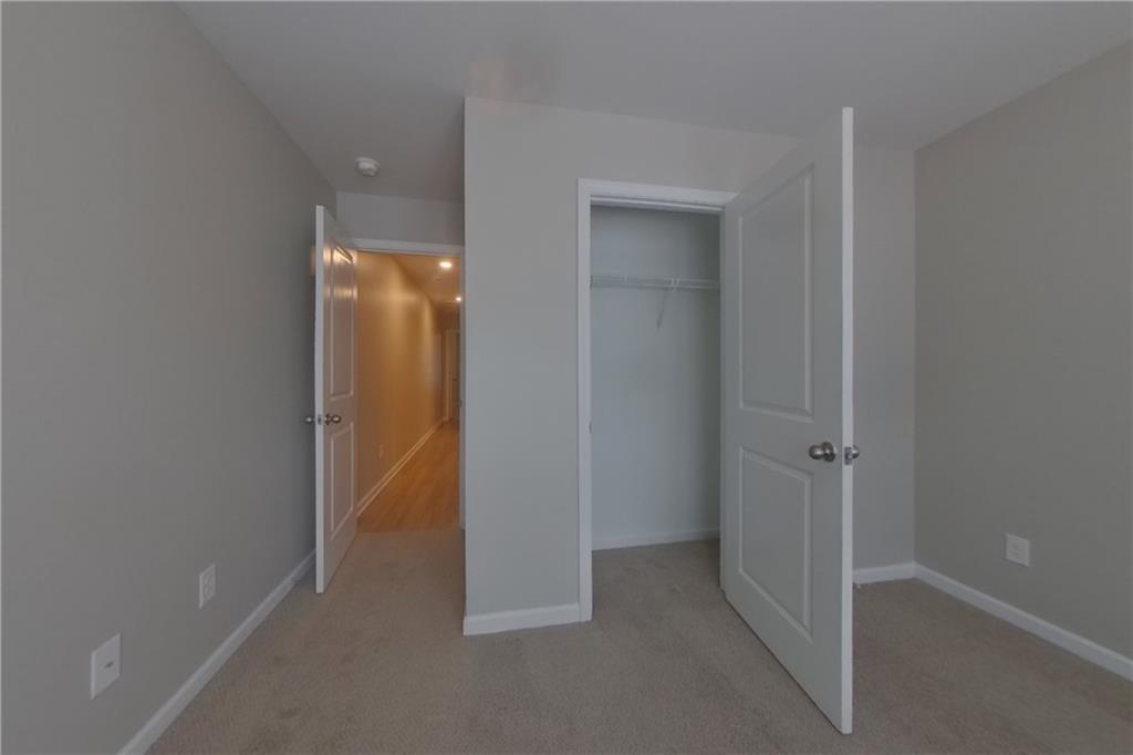 7799690 Property Photo 12