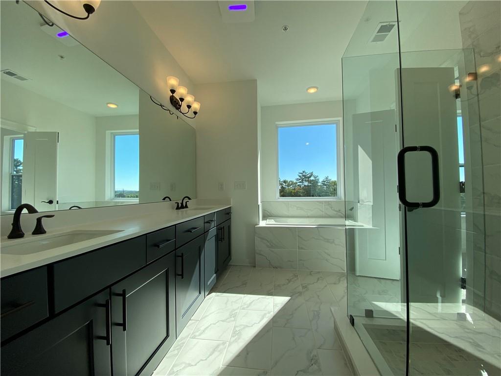 435 Ashbury Drive Property Photo 14