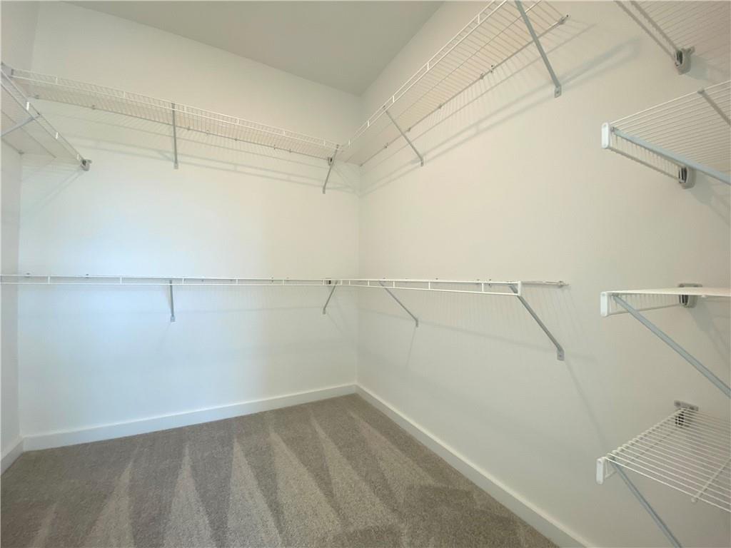 435 Ashbury Drive Property Photo 15