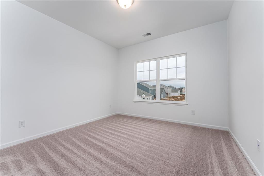 700 Euharlee Road Property Photo 13