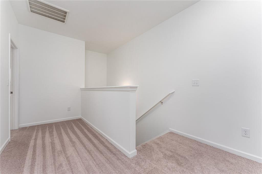 700 Euharlee Road Property Photo 16