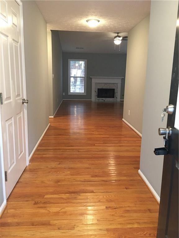 3225 Ennfield Lane Property Photo 2