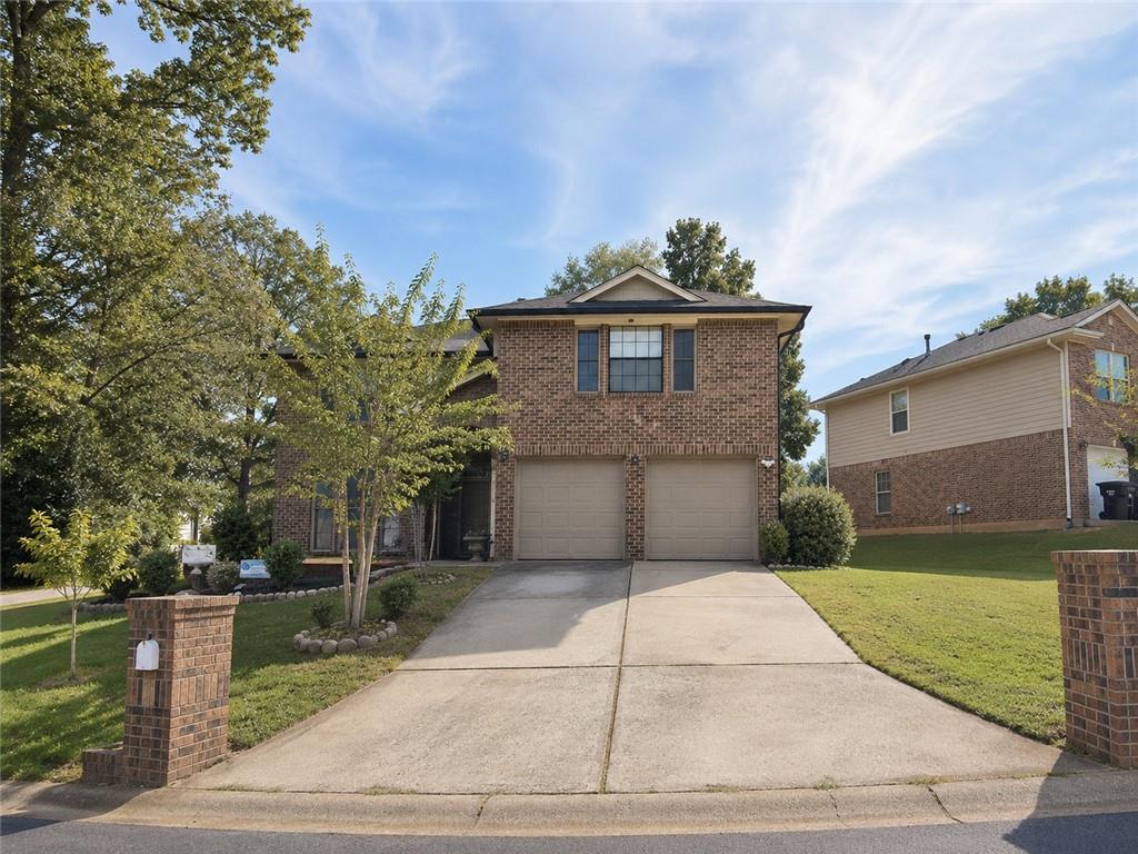 6992 Ivy Pointe Row Property Photo 2