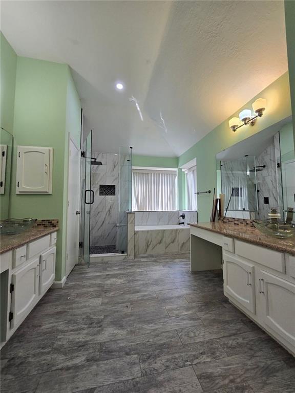 6992 Ivy Pointe Row Property Photo 12