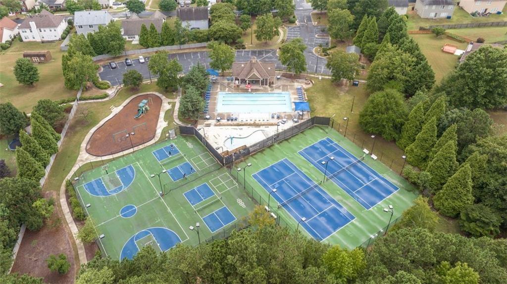 702 Eagles Nest Circle Property Photo 38